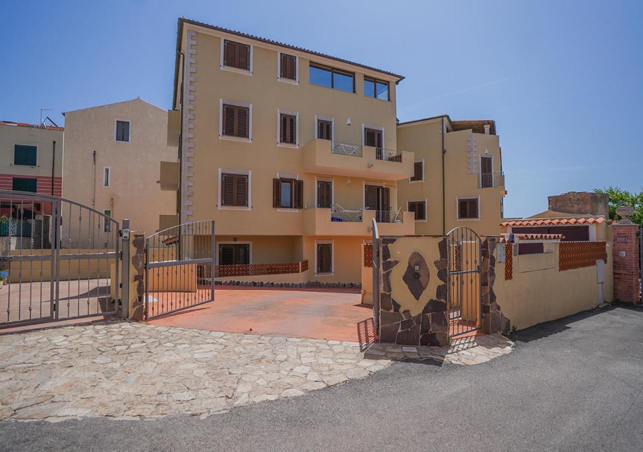 Murphy Holiday Home - Residenza Quarto Ла-Маддалена Екстер'єр фото